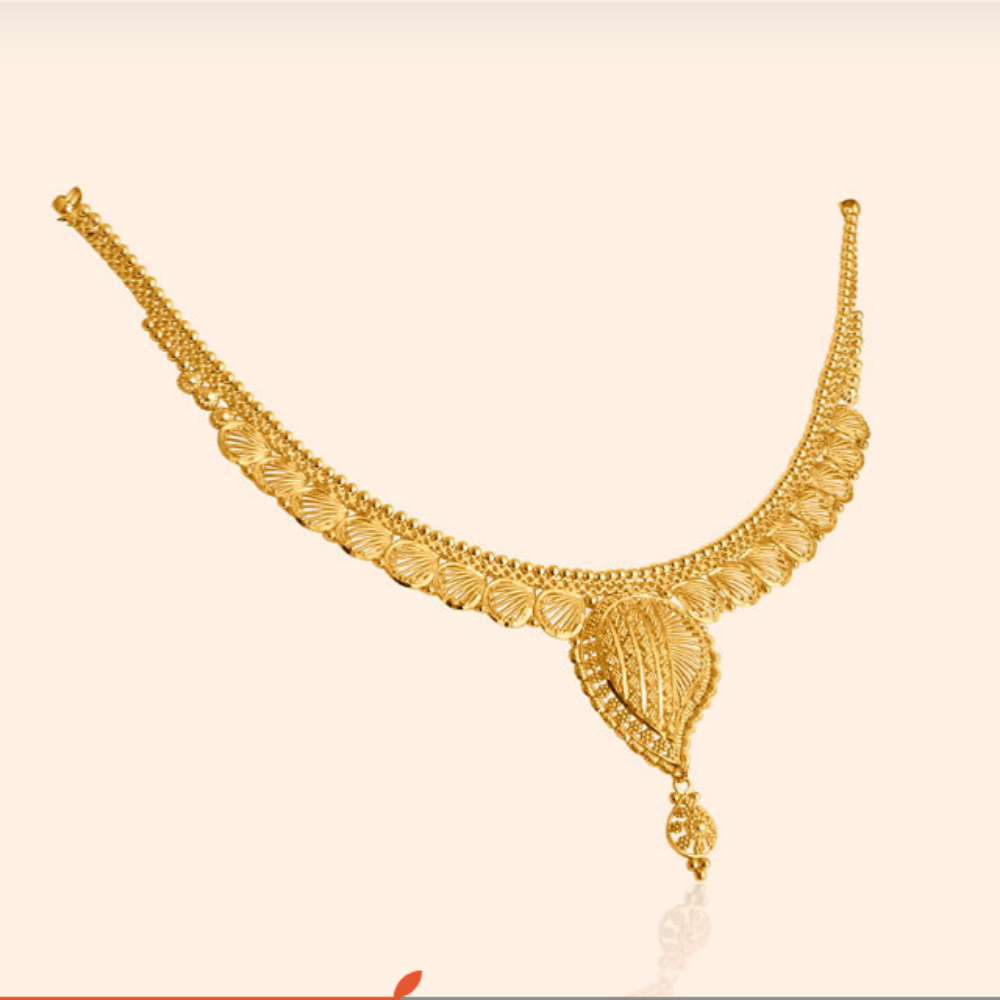 Classic Festive Gold Choker Necklace with Pendant